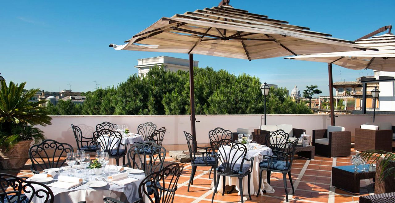 Discover the hotel with restaurant Donna Laura Palace in Rome