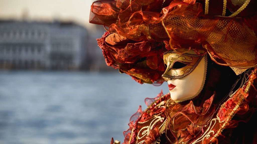 What's Hot in Venice 3