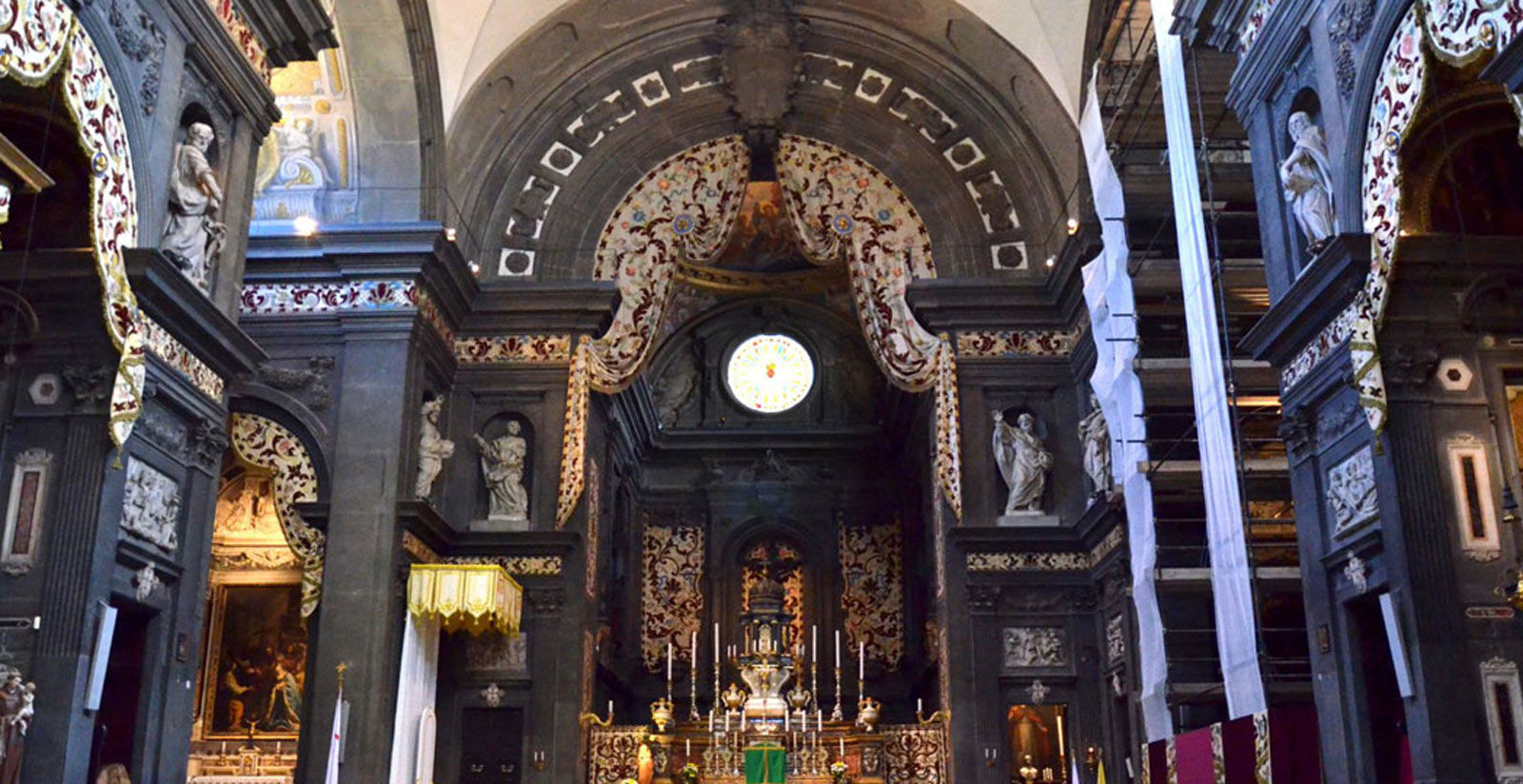Iglesia de San Miguel y San Cayetano 2