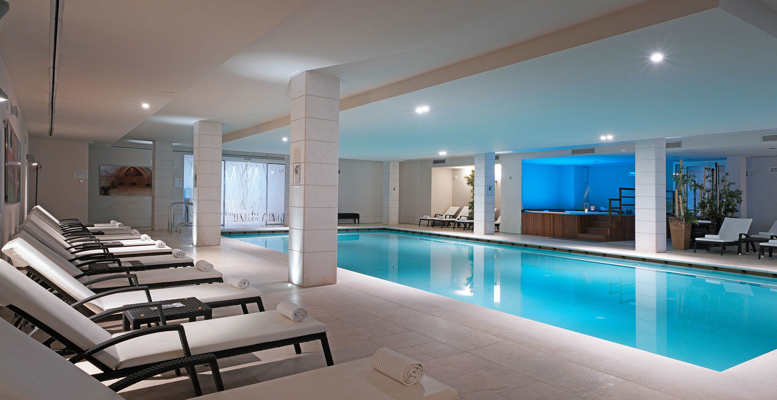 Hotel with swimming pool Lake Garda 4