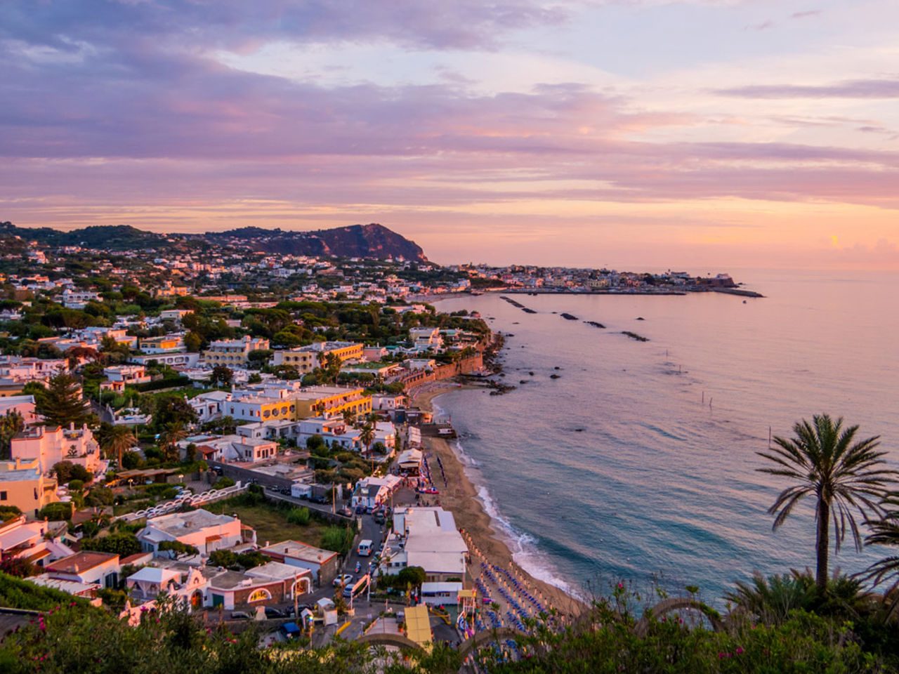 Discover the beach of San Francesco in Ischia with Botania Relais & Spa