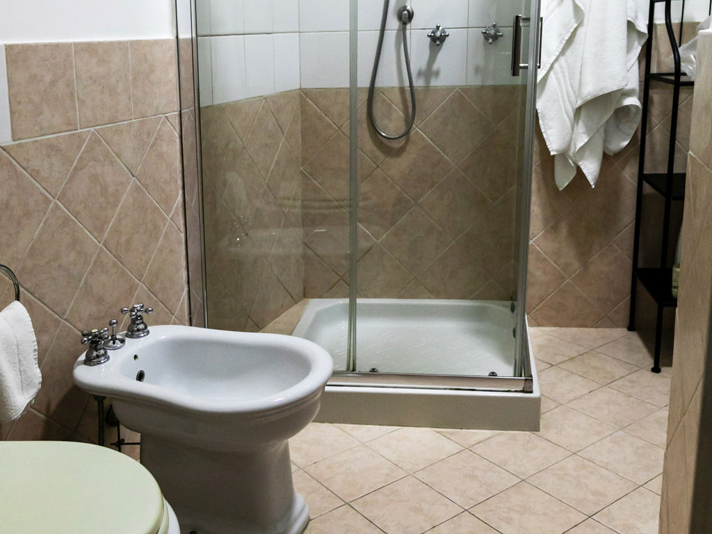 Classic Room - Private external bathroom 30