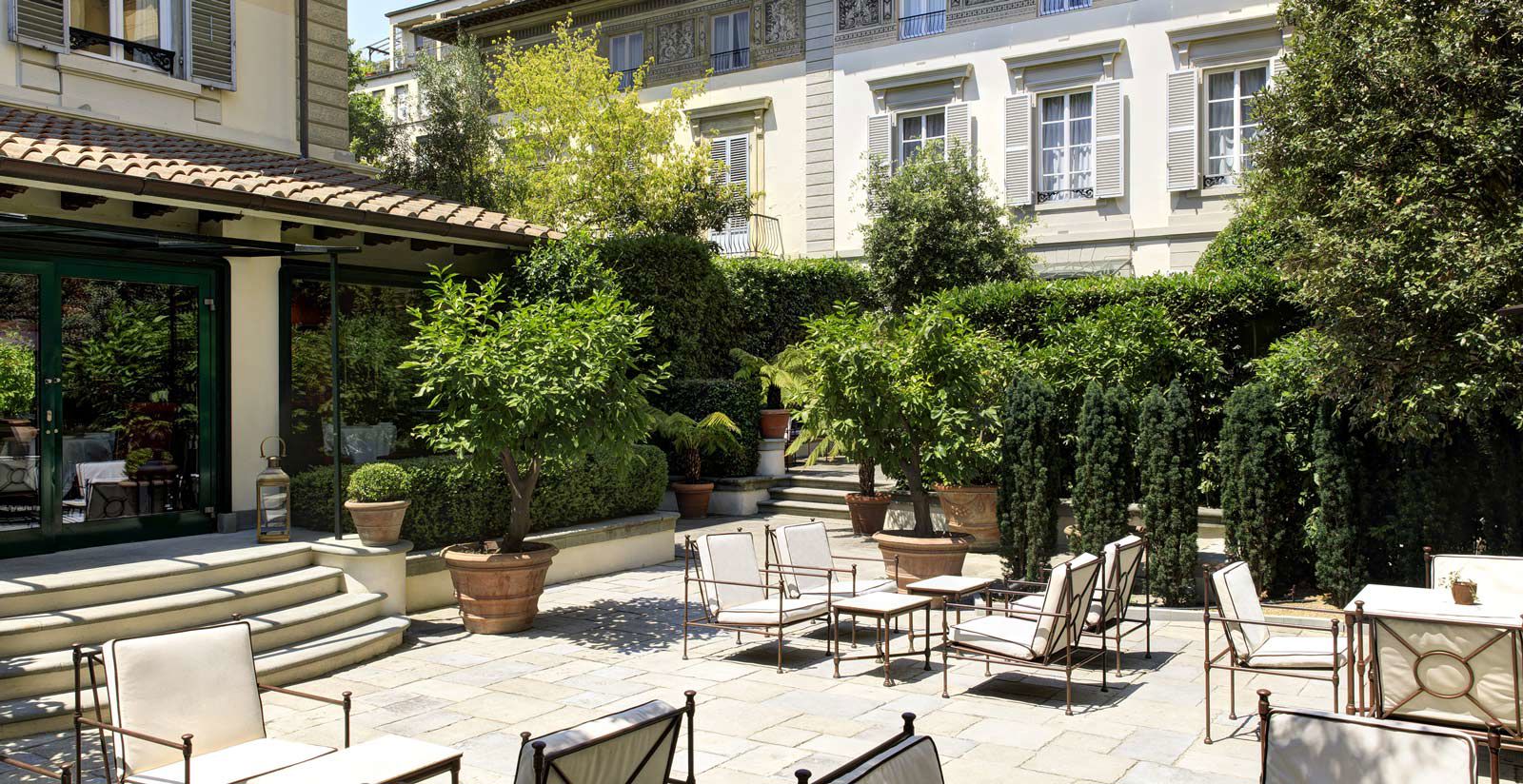 The Palace and the Furnishings 4