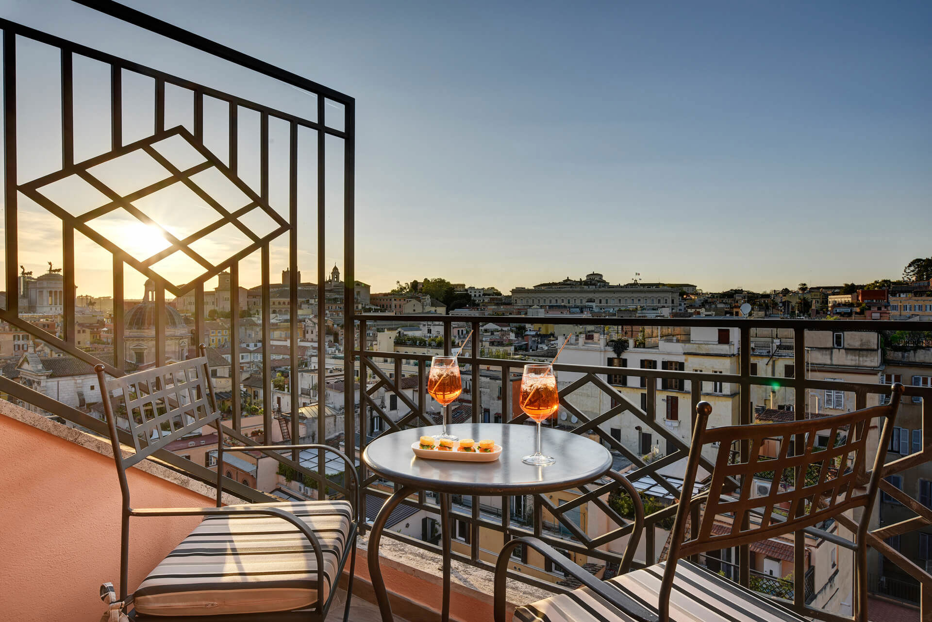 One Bedroom Suite avec balcon