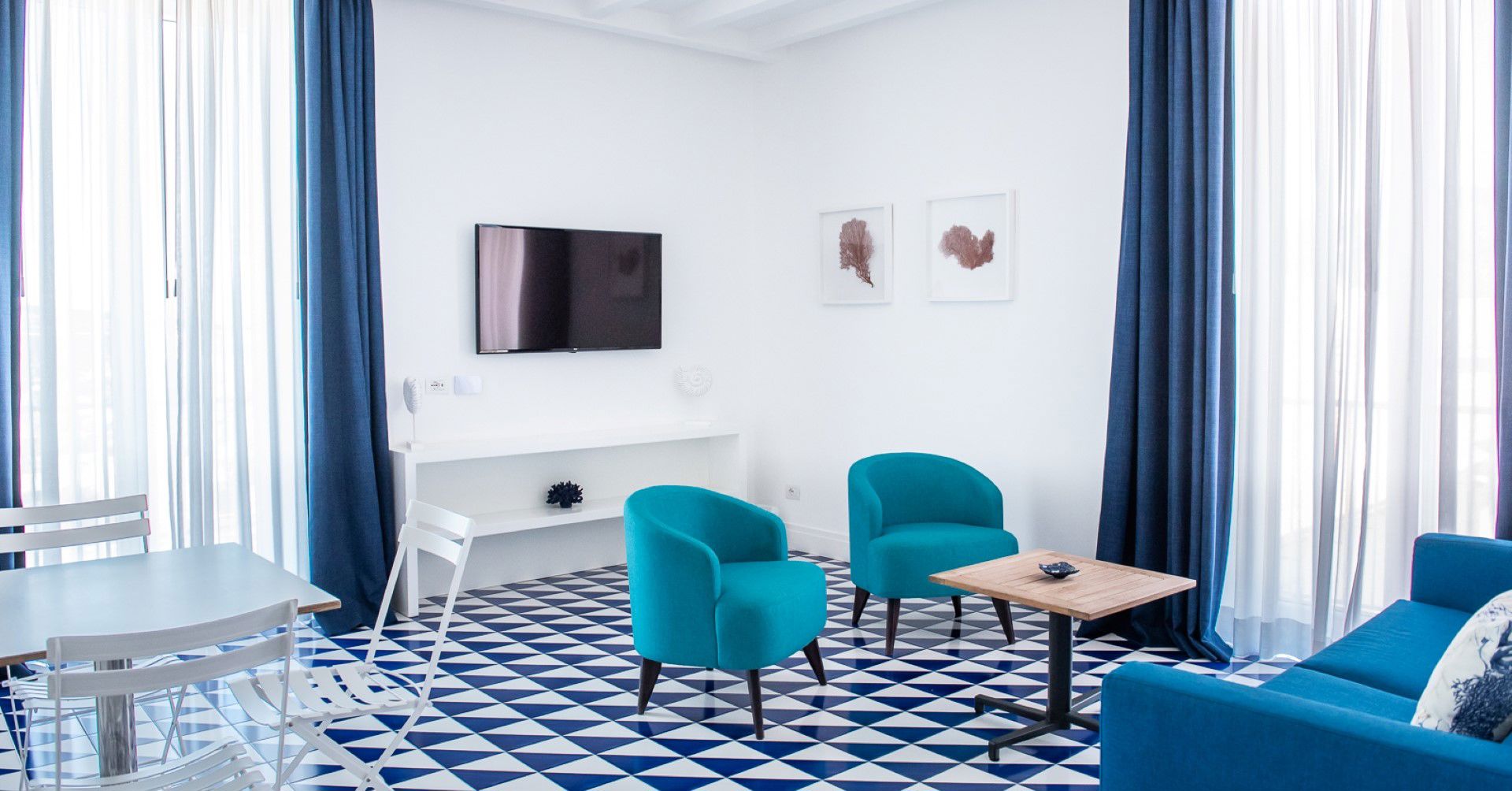 Maison Blu, Intimate Guest House 11