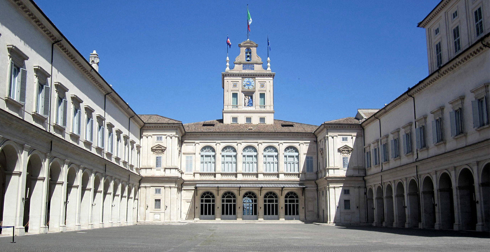 Hotel Siena Roma - POLITICAL CENTRES 3
