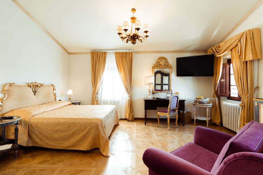 Junior Suite 4