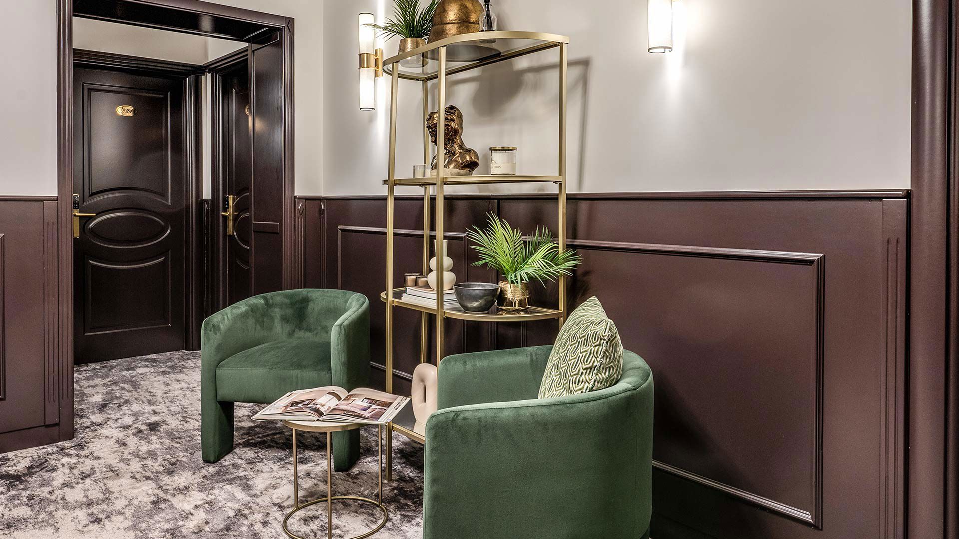 Antica Residenza Del Corso 10