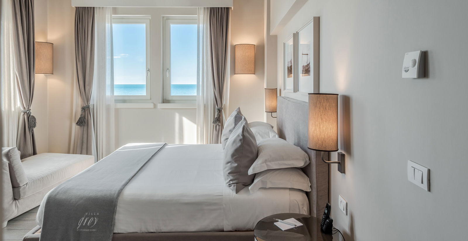 Deluxe Room with Sea View 7
