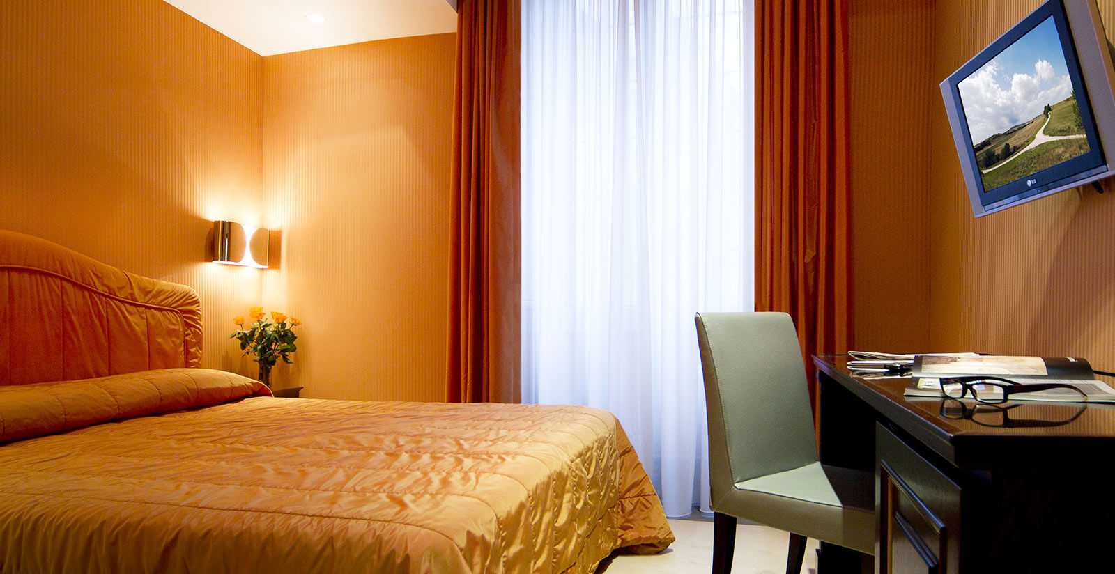 Discover The Economy Room Of Marcella Royal Hotel, In Central Rome