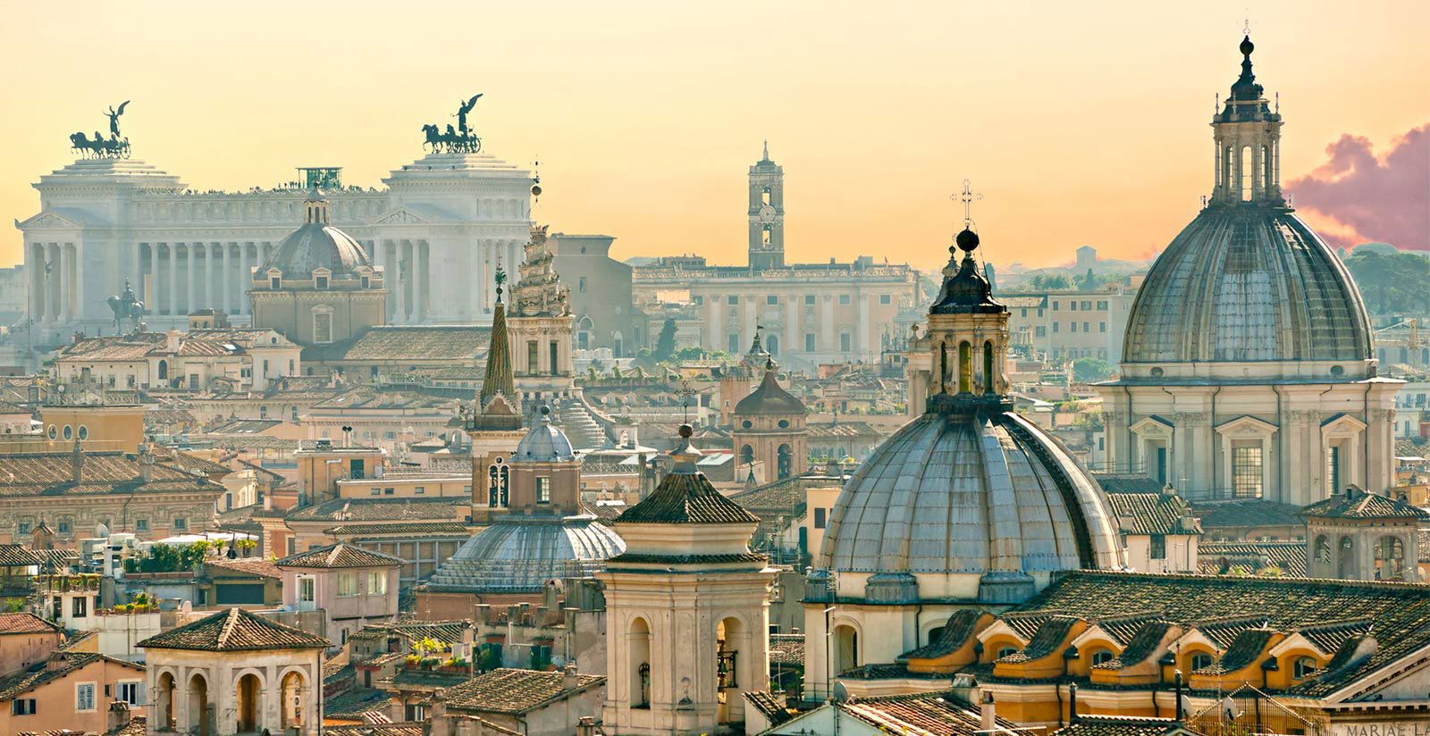 A Charming Hotel in the Centre of Rome  9